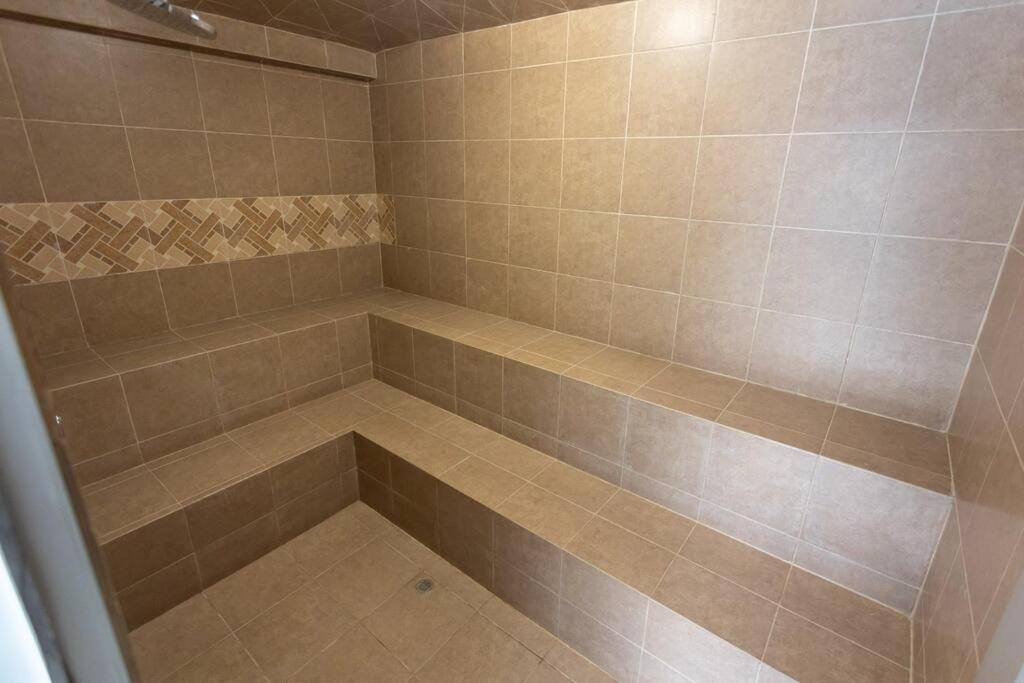 Apartment Departamento 3 Dormitorios, 2 Banos, Piscina, Gym, Junto Al Sheraton, Wiffi, Parking *