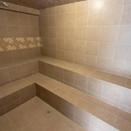 Departamento 3 Dormitorios, 2 Banos, Piscina, Gym, Junto Al Hotel Sheraton, Wiffi, Parking Quito Exterior foto